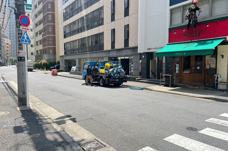 LINE_ALBUM_230707_47