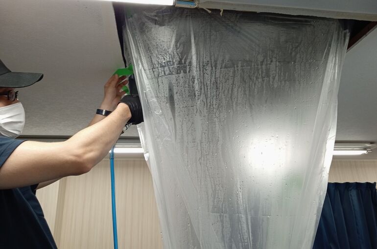 LINE_ALBUM_230803_0