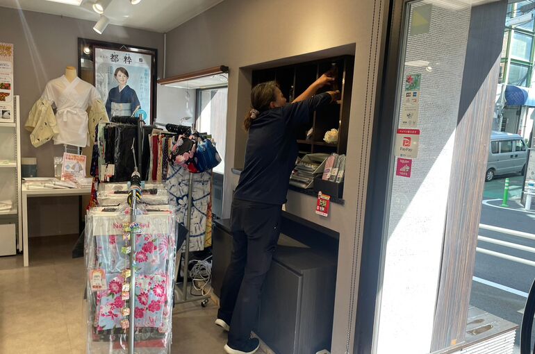 LINE_ALBUM_230907_4