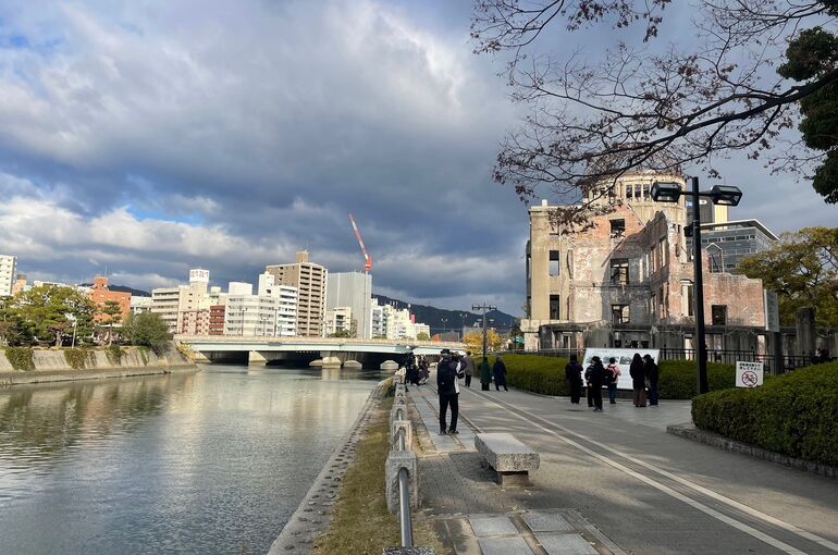 LINE_ALBUM_231203_42